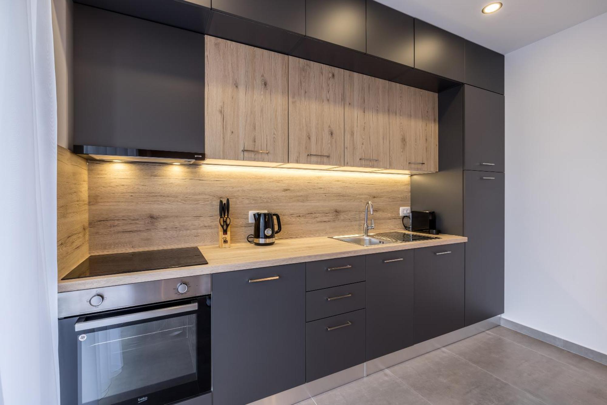 Adriatic Nest, Cozy And Modern Two Bedroom Apartment Kaštela Exterior foto